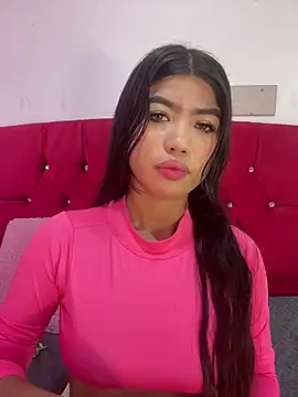 Luna 20x online show from February 2026 07:12:02 PM