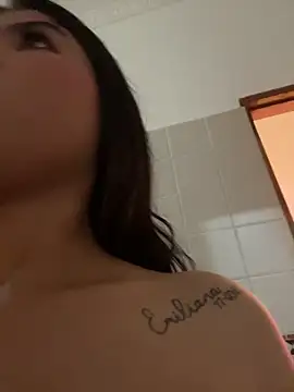 Luna 20x online show from March 2026 07:02:02 PM