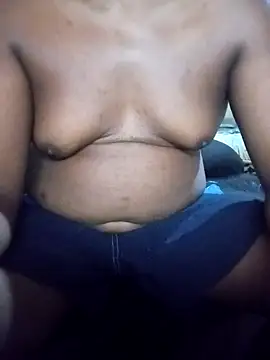 OnlyMoneyIwanT online show from April 2026 09:49:01 PM