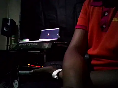 OnlyMoneyIwanT online show from February 2026 10:50:02 AM