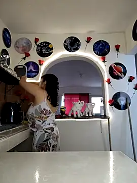 SeleneLuminari8 online show from December 2025 03:17:01 PM