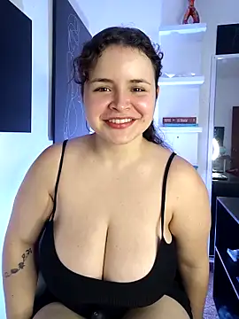 SeleneLuminari8 online show from April 2026 03:49:01 PM