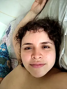 SeleneLuminari8 online show from February 2026 05:40:02 PM