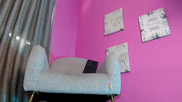 emily ox0 online show from June 2026 08:14:02 PM