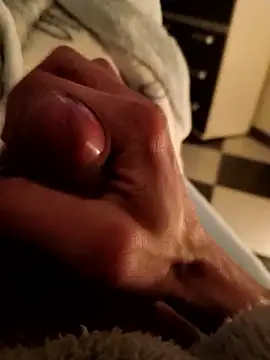 Franmrd95 online show from March 2026 12:27:02 AM