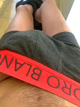 Aq2006 online show from April 2026 01:46:01 PM