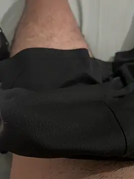 Lapampara0 online show from October 2025 04:47:01 PM