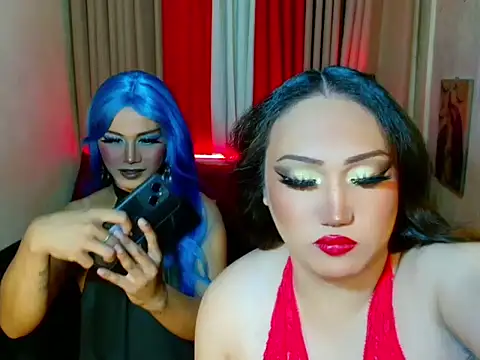 LillyLoveYou online show from July 2026 04:13:01 PM