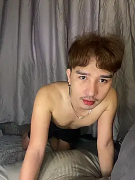 cute richard24 online show from April 2026 02:40:01 AM