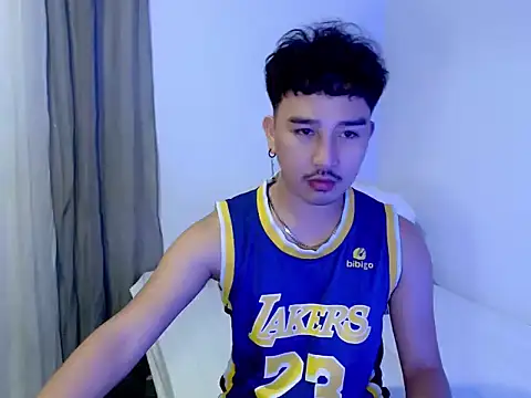 cute richard24 online show from June 2026 07:38:02 AM