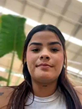 Kaily Sweet16 online show from December 2025 08:33:02 PM