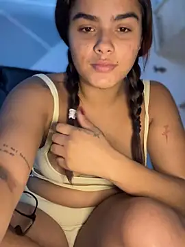 Kaily Sweet16 online show from January 2026 01:01:01 AM