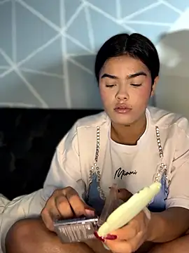 Kaily Sweet16 online show from January 2026 04:13:01 PM