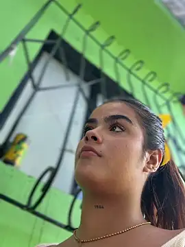 Kaily Sweet16 online show from April 2026 06:21:02 PM