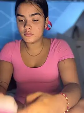 Kaily Sweet16 online show from April 2026 06:58:01 PM