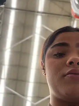 Kaily Sweet16 online show from October 2025 06:42:02 PM