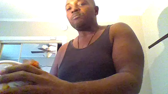 Snapshot of JezOne555 chatting on December 2025 10:03:02 PM JezOne555 online show from December 2025 10:03:02 PM