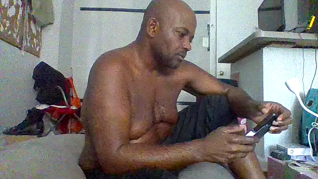 Snapshot of JezOne555 chatting on February 2026 07:25:01 PM JezOne555 online show from February 2026 07:25:01 PM