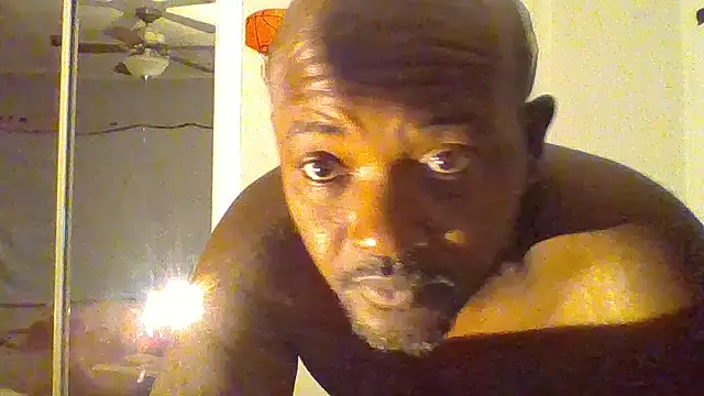 Snapshot of JezOne555 chatting on December 2025 12:48:02 PM JezOne555 online show from December 2025 12:48:02 PM