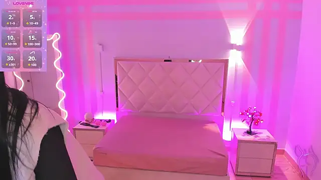 Rosalind tay online show from April 2026 11:05:02 AM