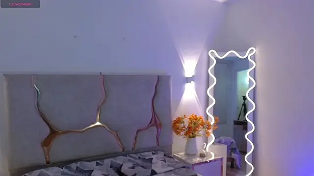 Snapshot of Rosalind_tay chatting on November 2025 10:52:02 AM Rosalind tay online show from November 2025 10:52:02 AM