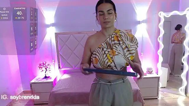 Rosalind tay online show from March 2026 11:38:02 AM