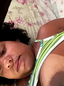 morenaluaa online show from October 2025 09:54:02 AM