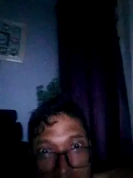 Snapshot of Ayie1822@xh chatting on November 2025 04:54:02 PM Ayie1822xh online show from November 2025 04:54:02 PM