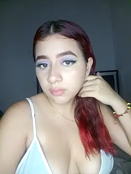 Chloe Sky love online show from November 2025 04:38:01 AM