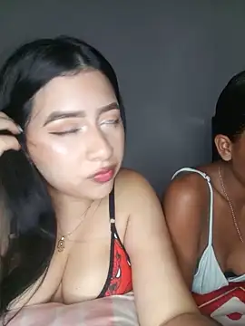 Snapshot of Chloe_Sky_love chatting on May 2026 03:46:02 AM Chloe Sky love online show from May 2026 03:46:02 AM
