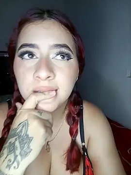 Chloe Sky love online show from November 2025 04:06:01 AM