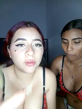 Chloe Sky love online show from October 2025 03:50:01 AM