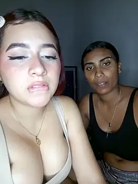 Chloe Sky love online show from November 2025 11:38:01 PM