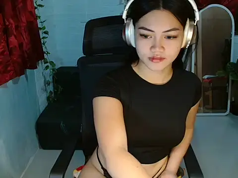 naughtyhothailey online show from March 2026 01:33:01 AM