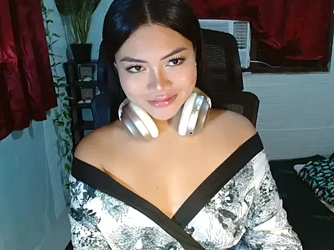 naughtyhothailey online show from June 2026 11:11:01 PM