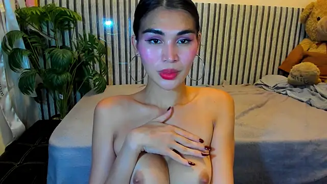 Ms Monica online show from May 2026 03:18:02 PM