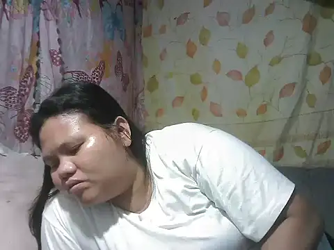 Snapshot of xxwild_pussyxx chatting on October 2025 12:12:02 AM xxwild pussyxx online show from October 2025 12:12:02 AM