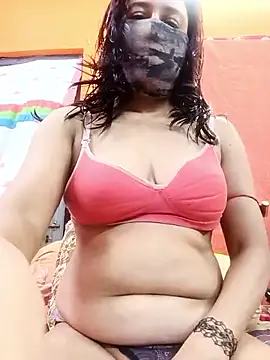 Snapshot of Hotpuja25 chatting on March 2026 11:32:01 PM Hotpuja25 online show from March 2026 11:32:01 PM