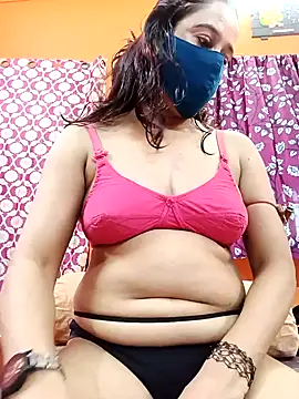 Hotpuja25 online show from June 2026 04:42:02 AM