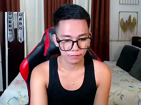 drinkmycumx online show from February 2026 03:00:01 PM