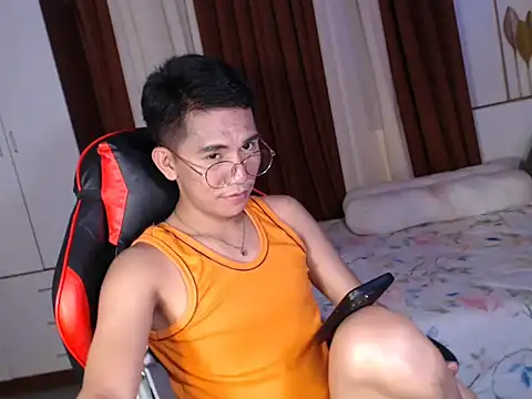 Snapshot of drinkmycumx chatting on October 2025 02:29:01 PM drinkmycumx online show from October 2025 02:29:01 PM