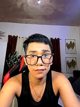 Snapshot of drinkmycumx chatting on November 2025 04:10:05 PM drinkmycumx online show from November 2025 04:10:05 PM