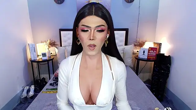 Snapshot of TatianaWil chatting on September 2025 01:10:02 AM TatianaWil online show from September 2025 01:10:02 AM