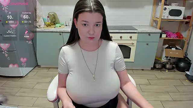 LinaElasm online show from March 2026 09:16:01 PM