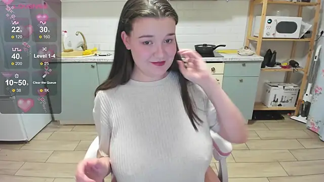 LinaElasm online show from April 2026 11:18:02 PM