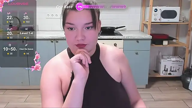 LinaElasm online show from December 2025 08:52:01 PM