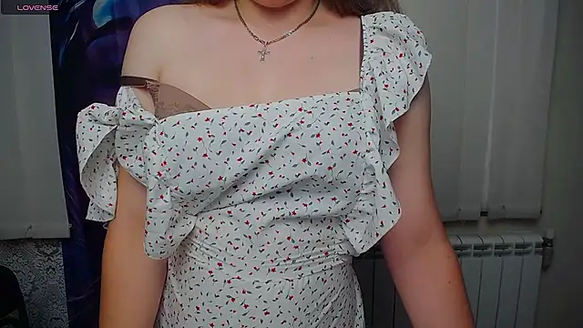 AmandaDimond  online show from June 2026 11:30:02 AM