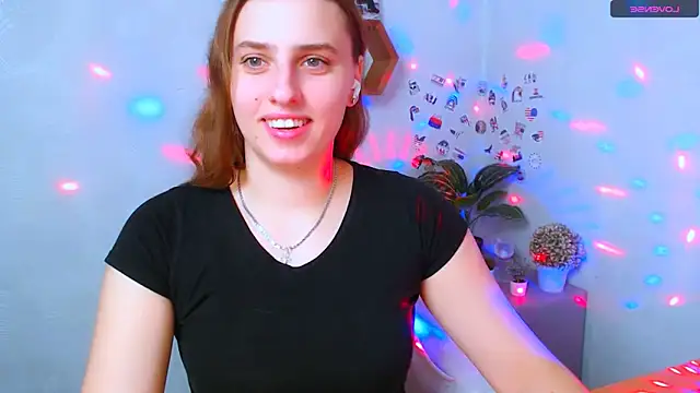 AmandaDimond  online show from October 2025 01:23:01 PM