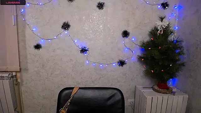 AmandaDimond  online show from December 2025 12:55:01 PM