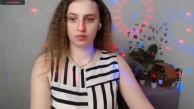 AmandaDimond  online show from March 2026 12:58:01 PM